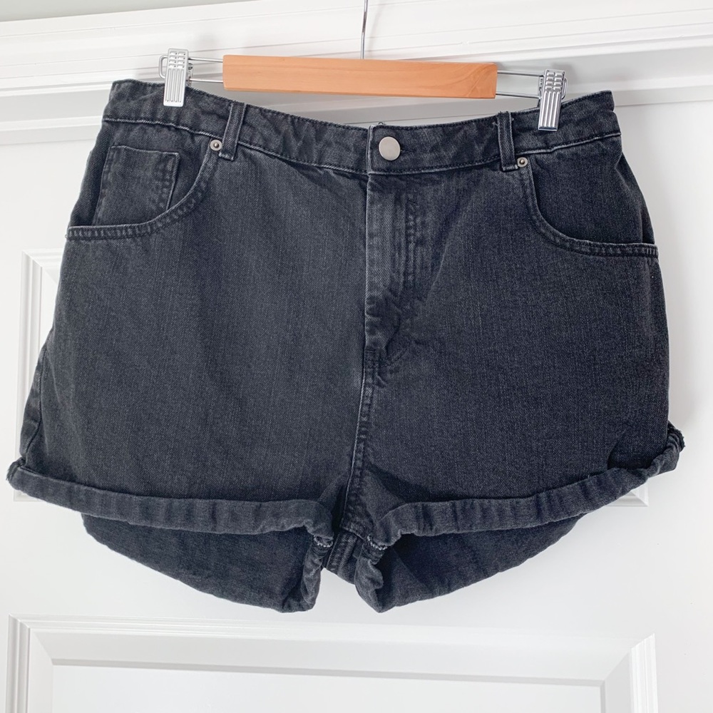 ASOS black denim shorts Size 14